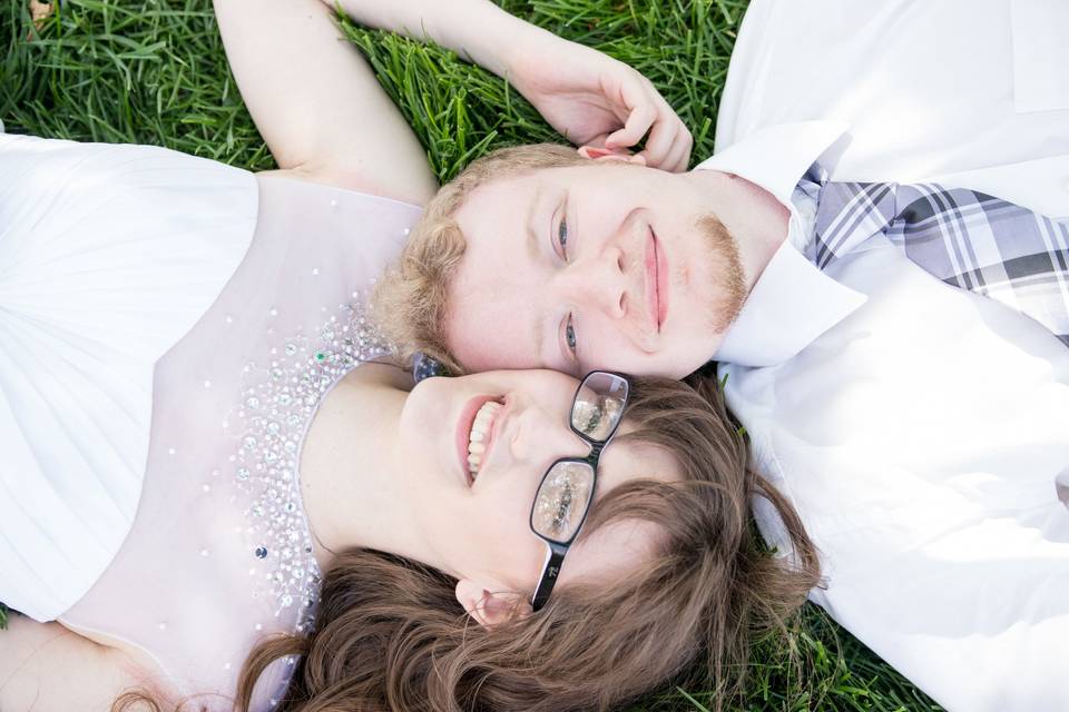Couples Portraits in the District in Columbia MO. Elopement photography.
