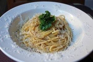 Cacio e Pepe with Kale