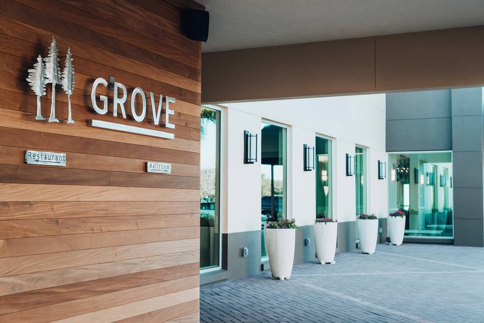 Grove Entry