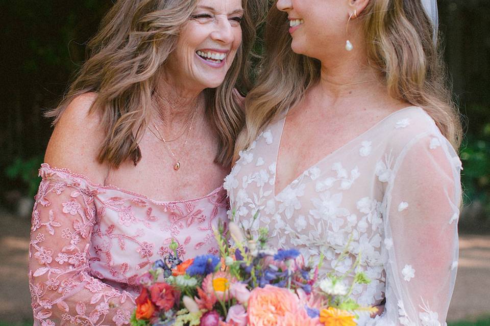 Bride and her mom