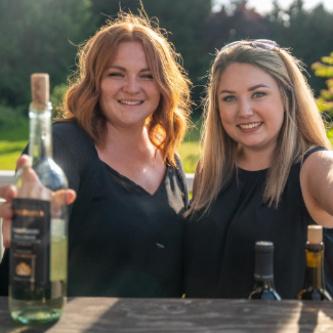 Sarah & Skye