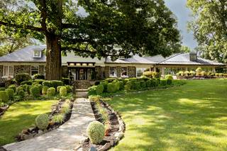 Rockfield Manor
