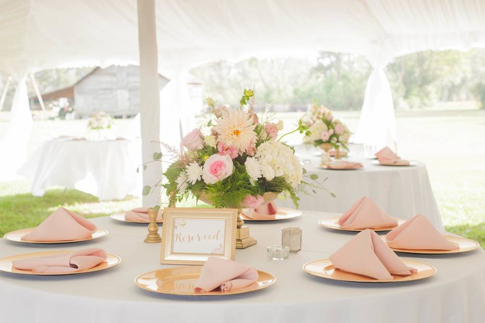 Baby pink napkins