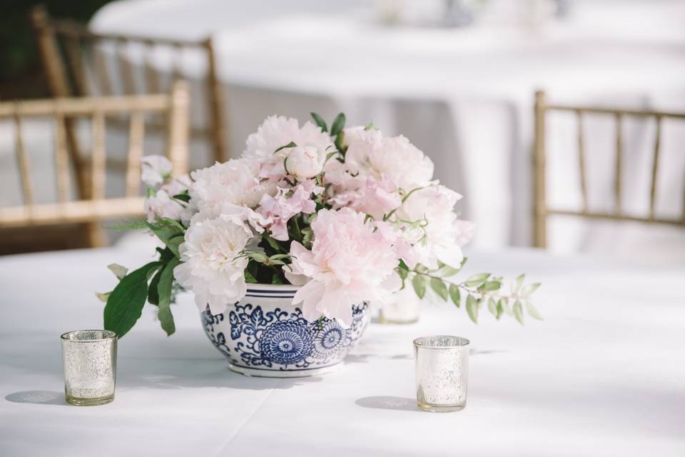 Peonies in ginger jar