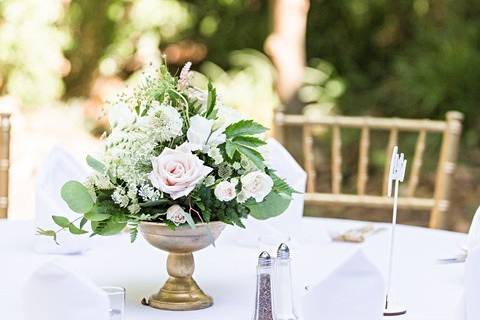 Table arrangement