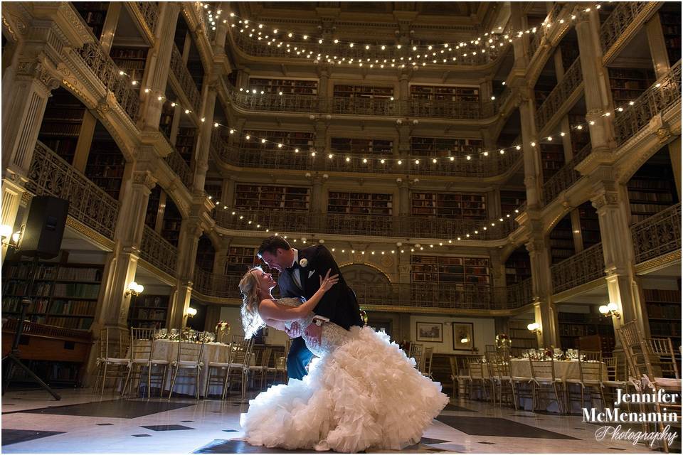 Kiss after ceremony