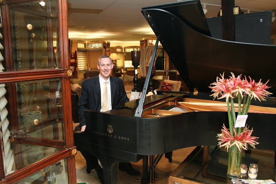 Andrew Grainger, Pianist or Cello & Piano