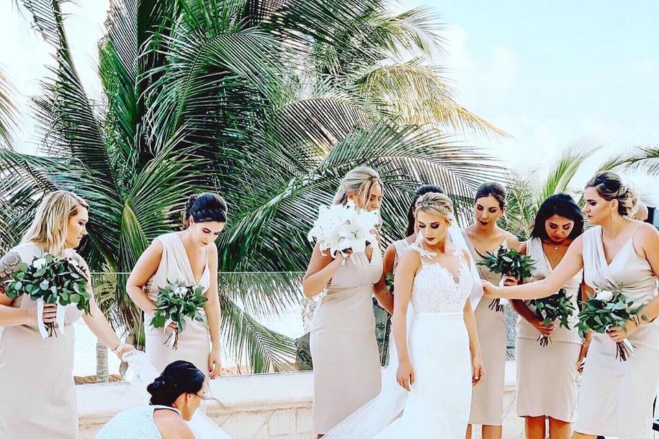 Riviera Maya Brides