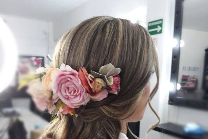 Floral headpiece