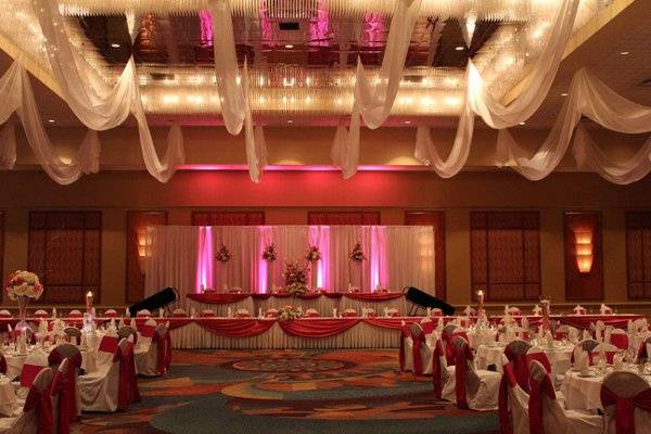 30 Feet of Pipe & Drape with Up Lighting