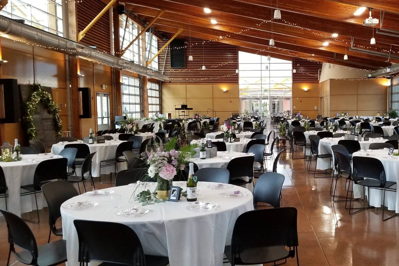 Pioneer Park Pavilion - Banquet Halls - Puyallup, Wa - Weddingwire