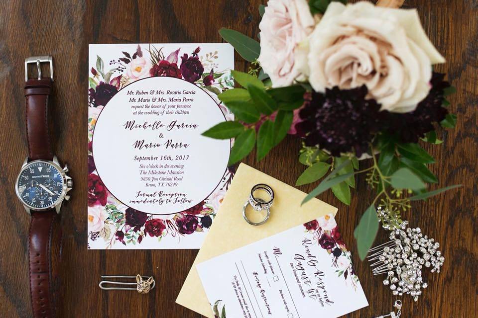 Invites with flower details