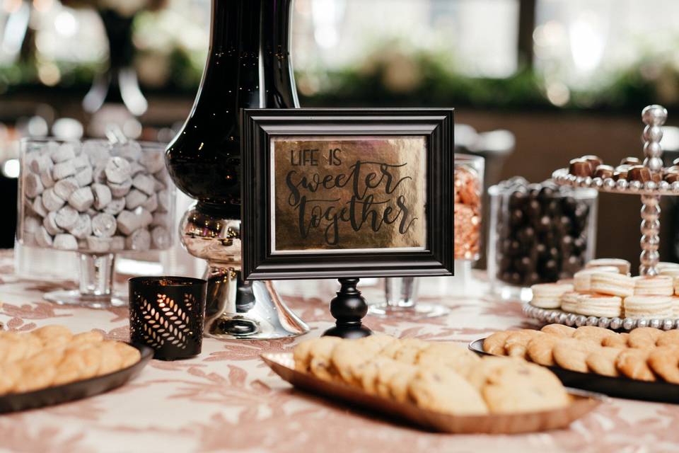 Signage on a dessert table