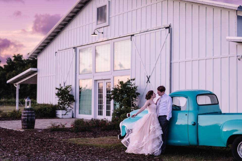 Ever after blueberry barn wedd