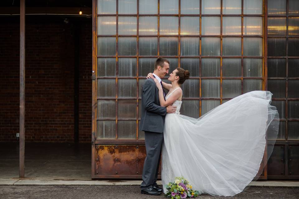 Bride and Groom Blanc Denver