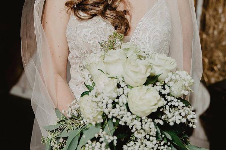 Romantic wedding hair