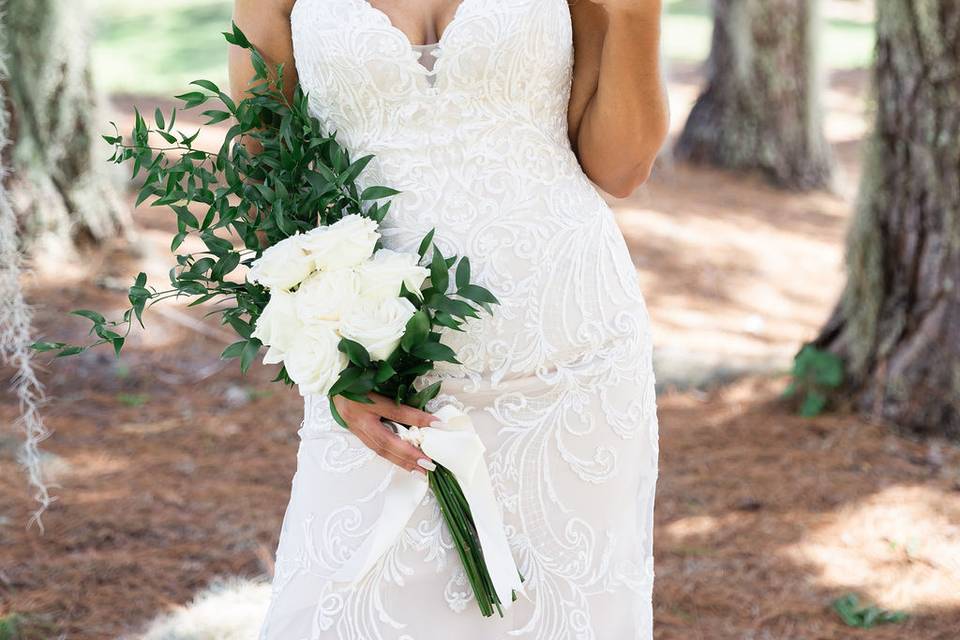 Naturally curly bride