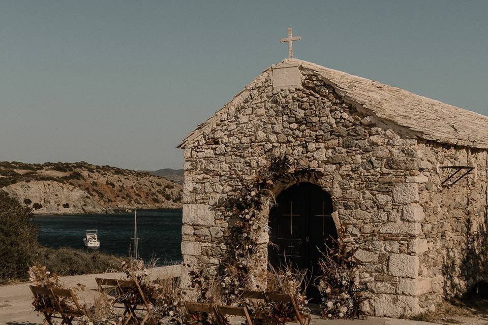 Agios Nikolaos near Athens