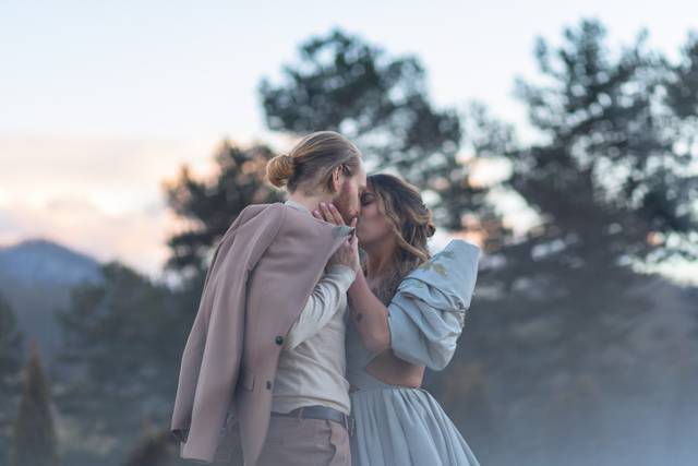 Kiss