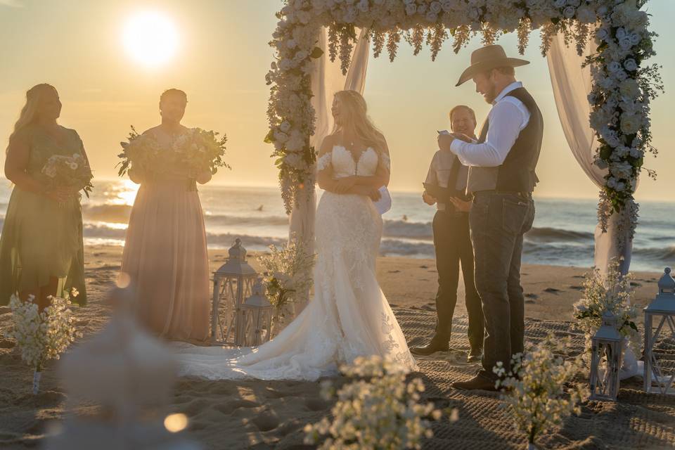 Sunny Beach Weddings