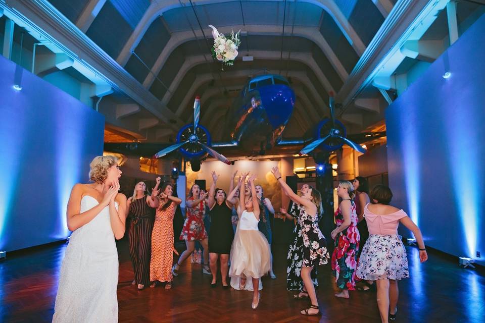 Bouquet toss