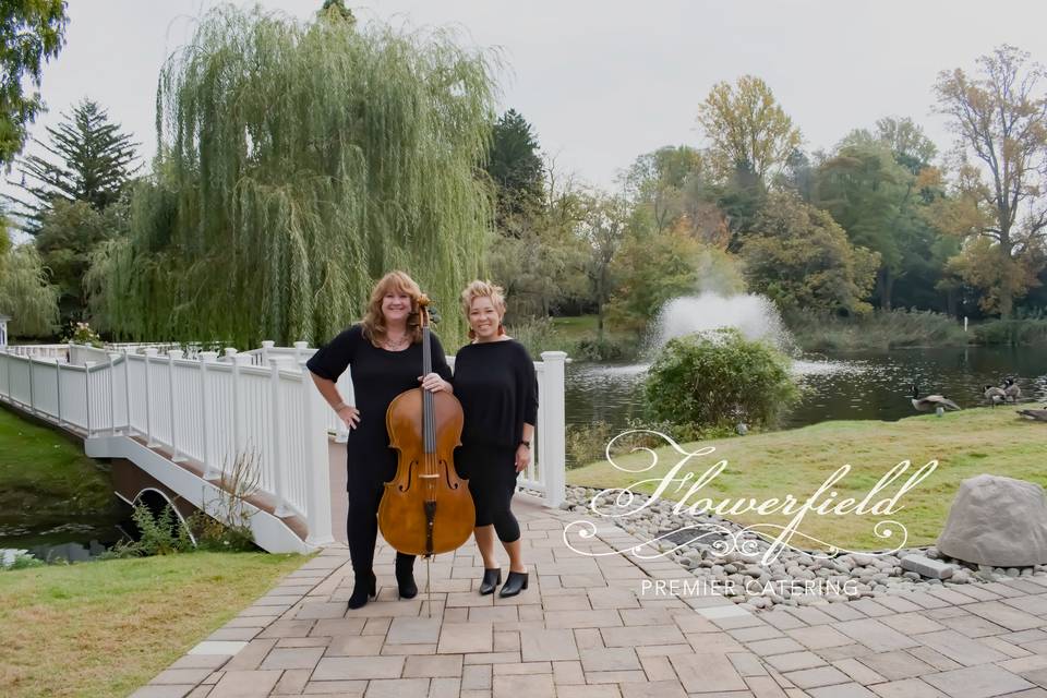 Fall Wedding at Flowerfield