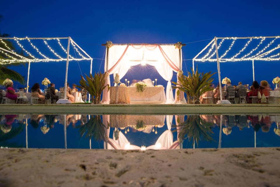 Cayman private villa wedding