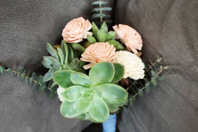 Succulent & wood floral