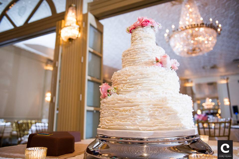 3-tier wedding cake