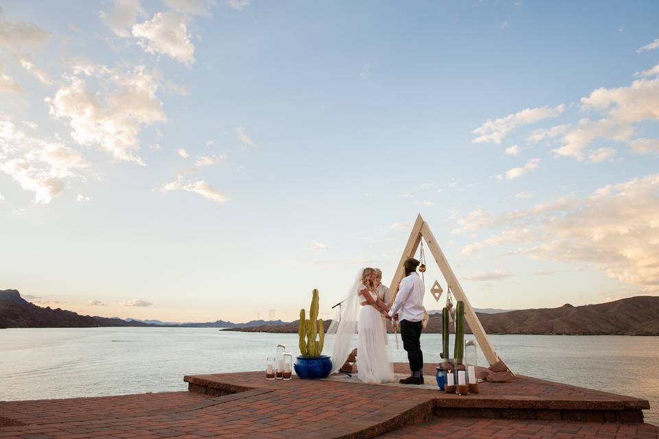 The Pointe, our ceremony site overlooking beautiful Lake Havasu (Photo by: Clique Images)