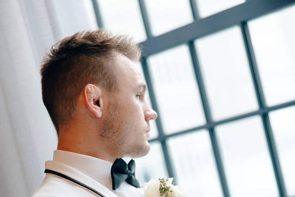 Black & White Shawl Tuxedo