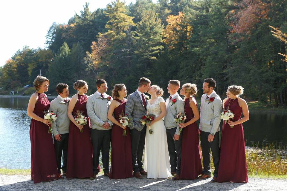 The couple with the bridesmaids and groomsmen