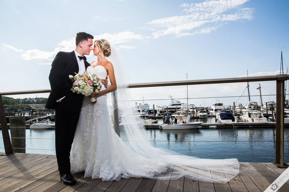 Photo Courtesy of Silverfox Weddings
http://silverfoxvideo.com/