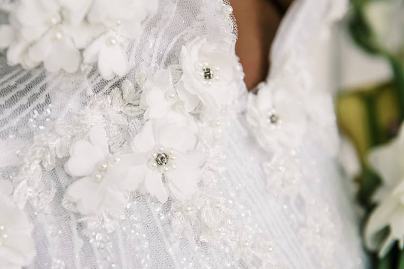 3D floral lace gown  detail