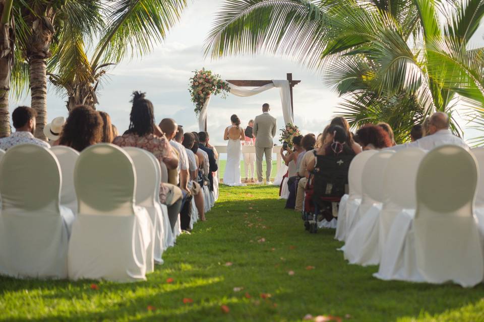 Outdoor ceremony