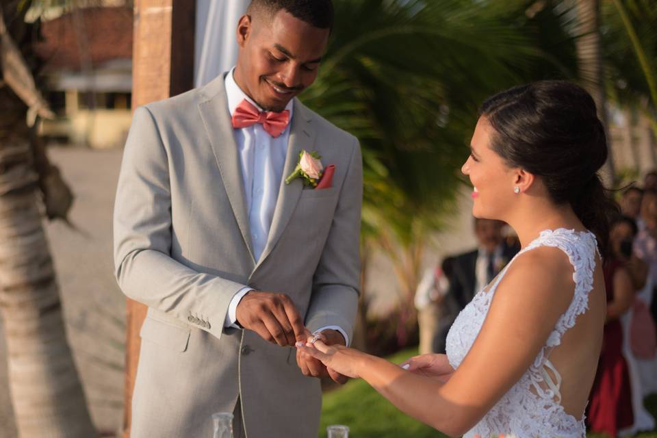 Exchanging rings