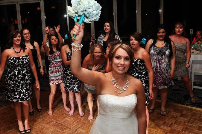 Bouquet toss