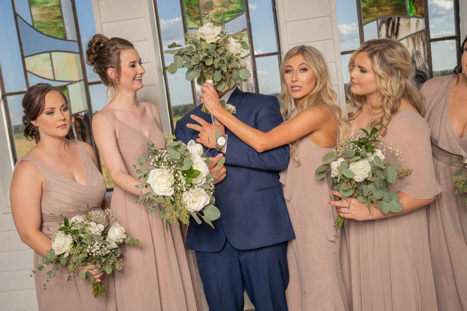 Groom and Bridesmaids / SIlly