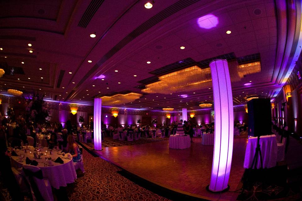 Violet column lights