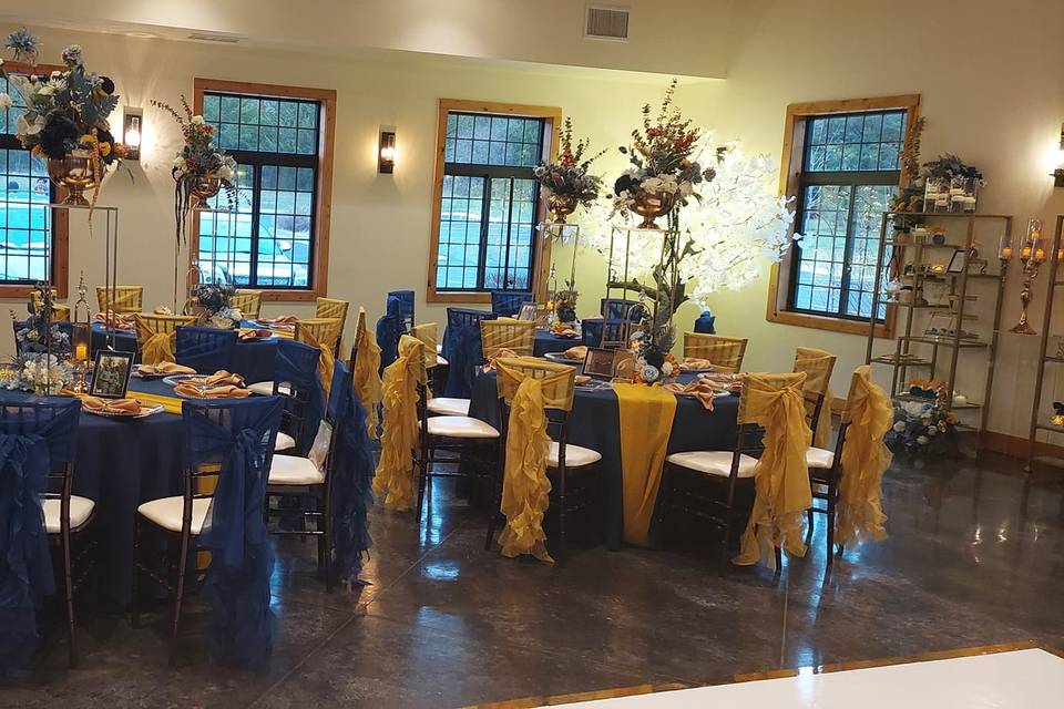 GUEST TABLES