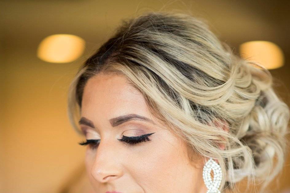 Close up of bride