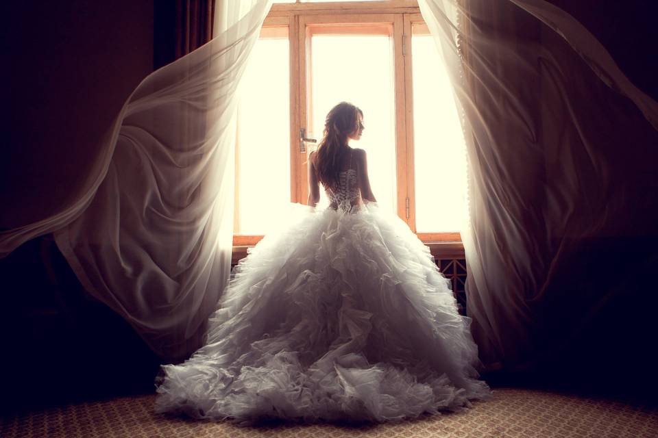 Bride waiting for her groom
