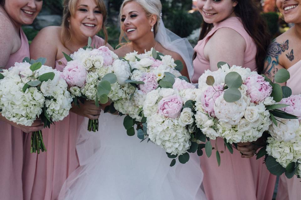 The bride with her bridesmaids