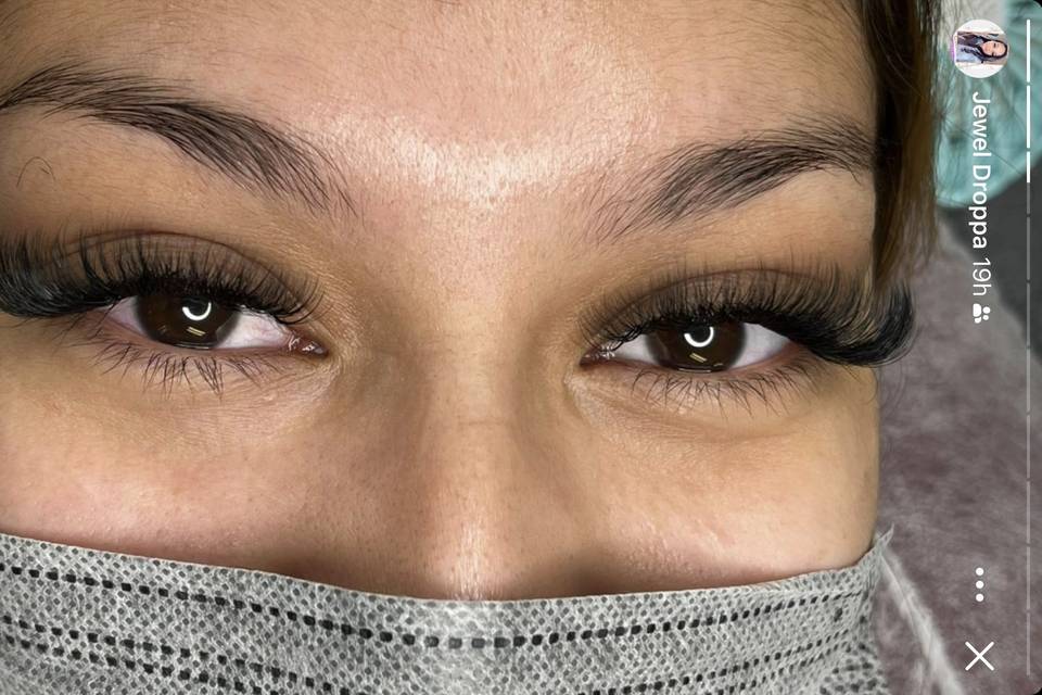 Classic Lashes