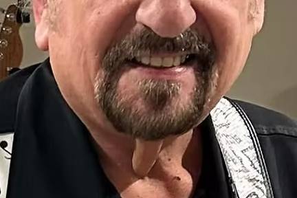 Bob 