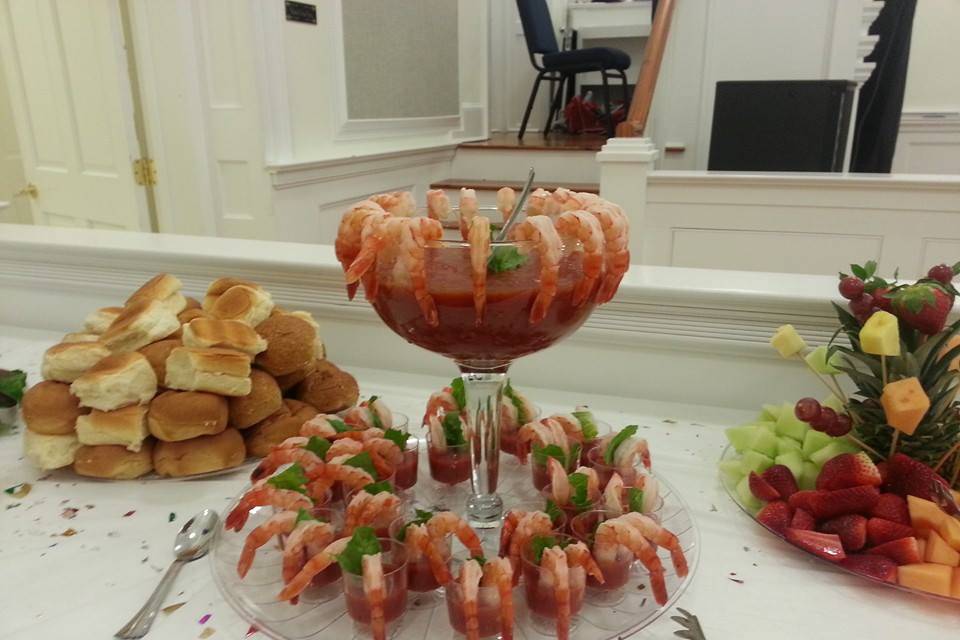 Shrimp cocktail display