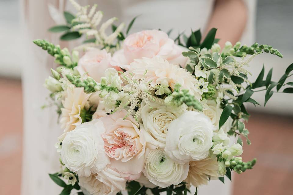 Blush bouquet