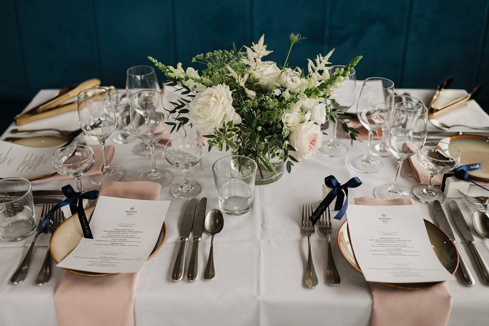 Table arrangement