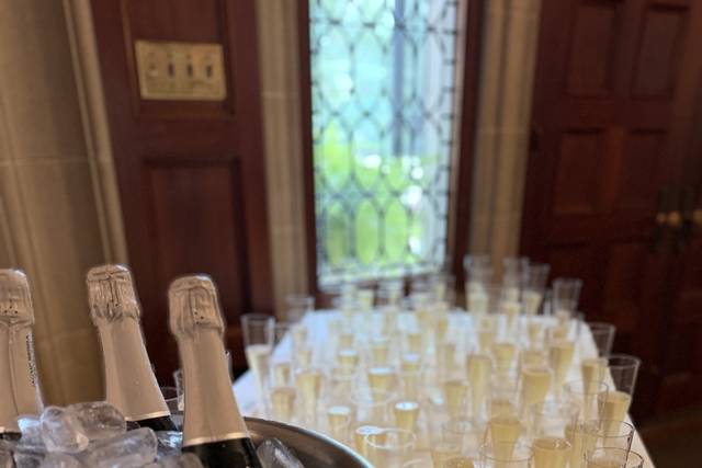 Welcome Table