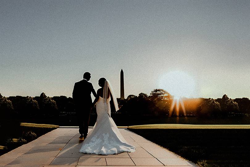 Washington DC park couple shot